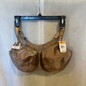 Bali underwire bra in Latte color.  Never worn with tags.